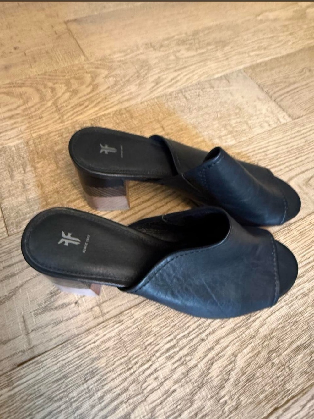 Frye Black Leather Open-Toe Slip-On Mules